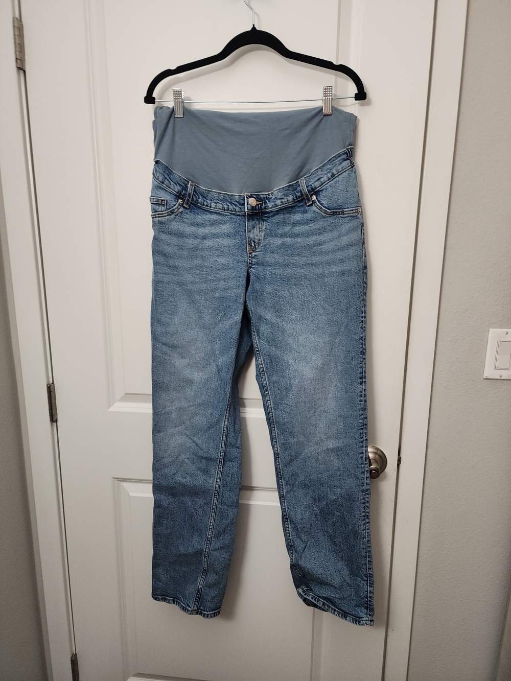 H&M Light Blue Straight Leg Maternity Jeans with Grey Waist Panel